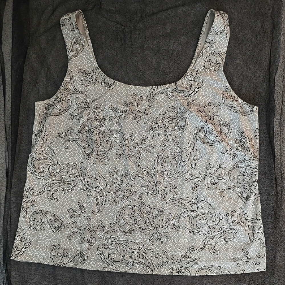 Women's Elegent Shimmer Paisley Print Tank Top Sz2X